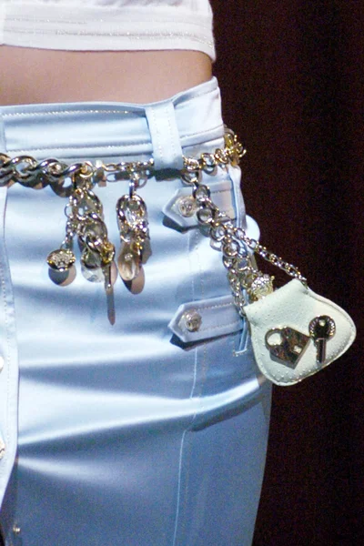 Look 9